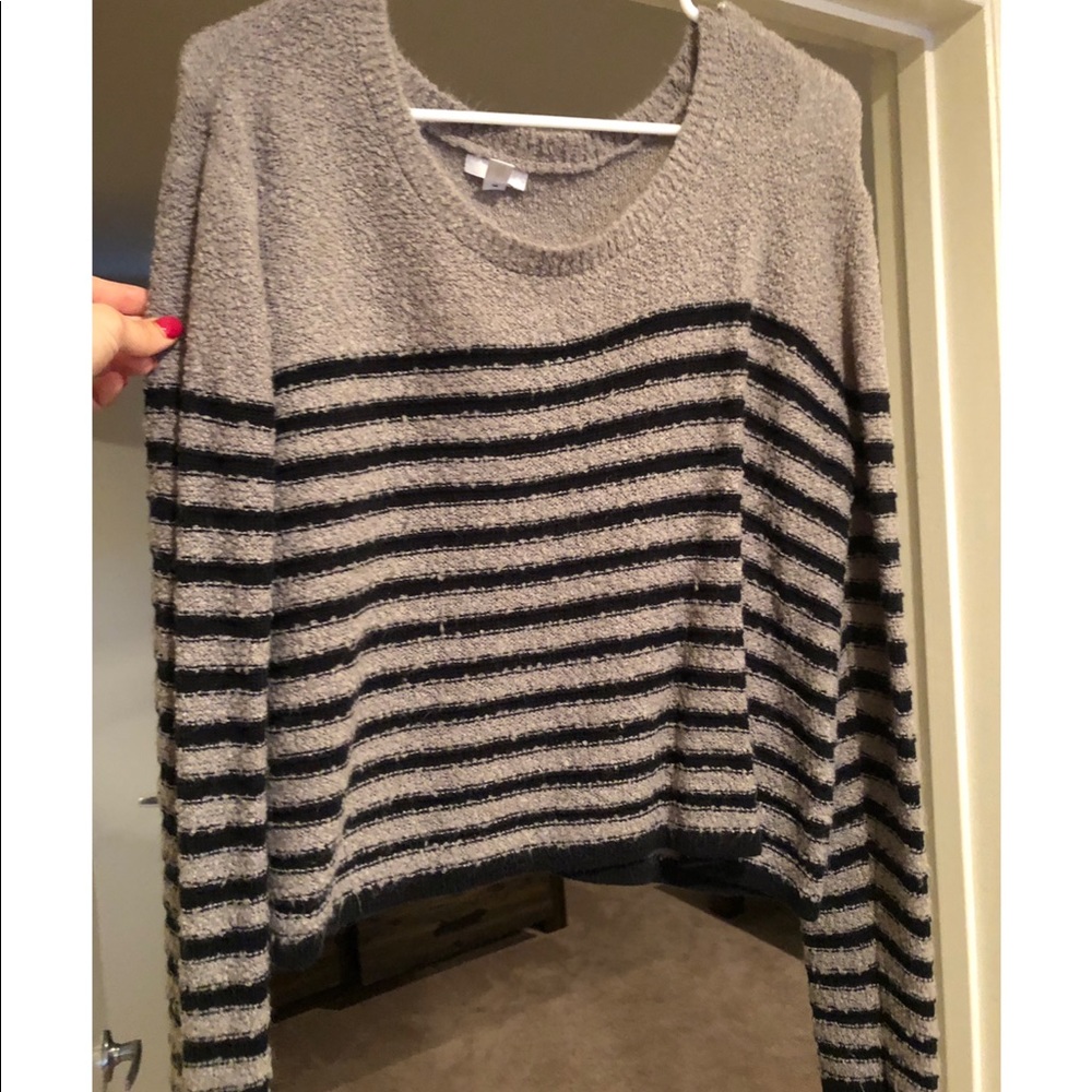 Women’s Striped sweater